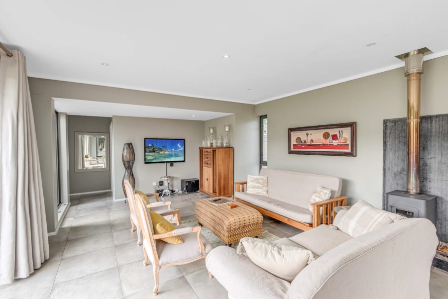 3 Bedroom Property for Sale in Simola Western Cape